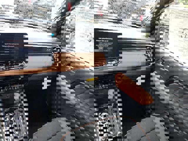 New 2026 GMC Canyon AT4 image 15