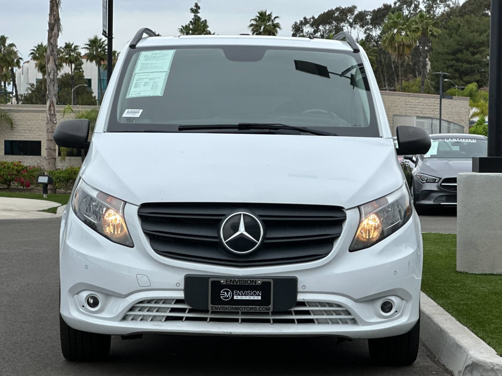 Used 2022 Mercedes-Benz Metris image 8