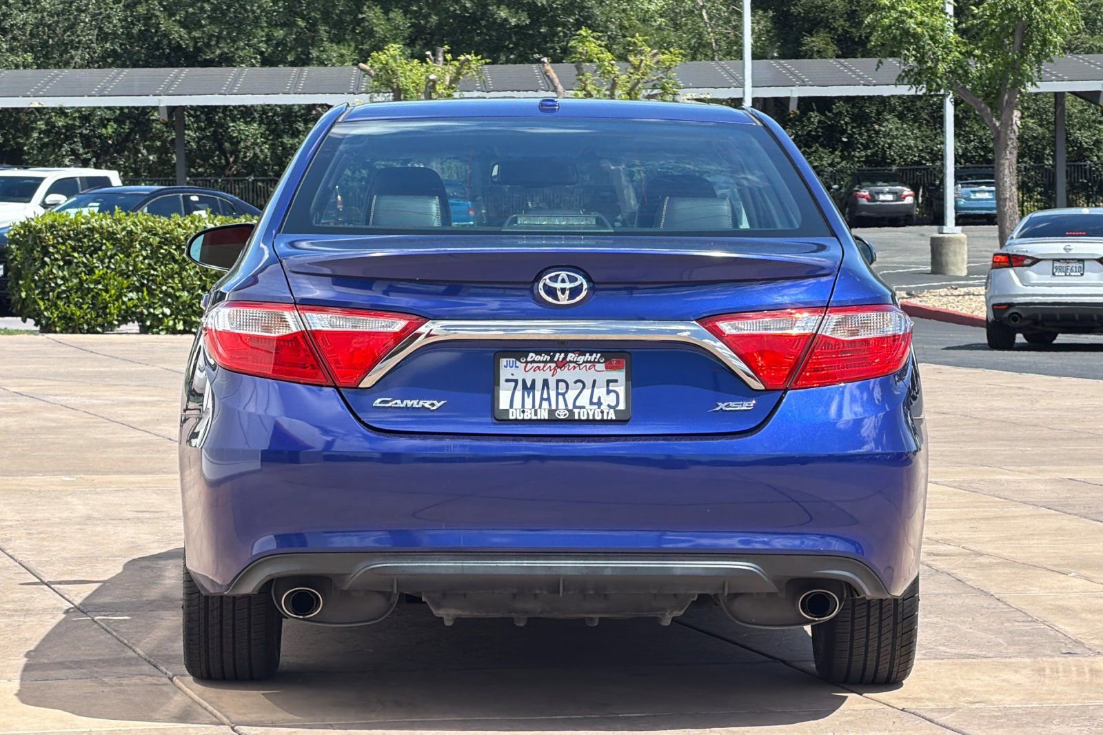 Used 2015 Toyota Camry XSE w/ Advanced Technology Package FWD image 5