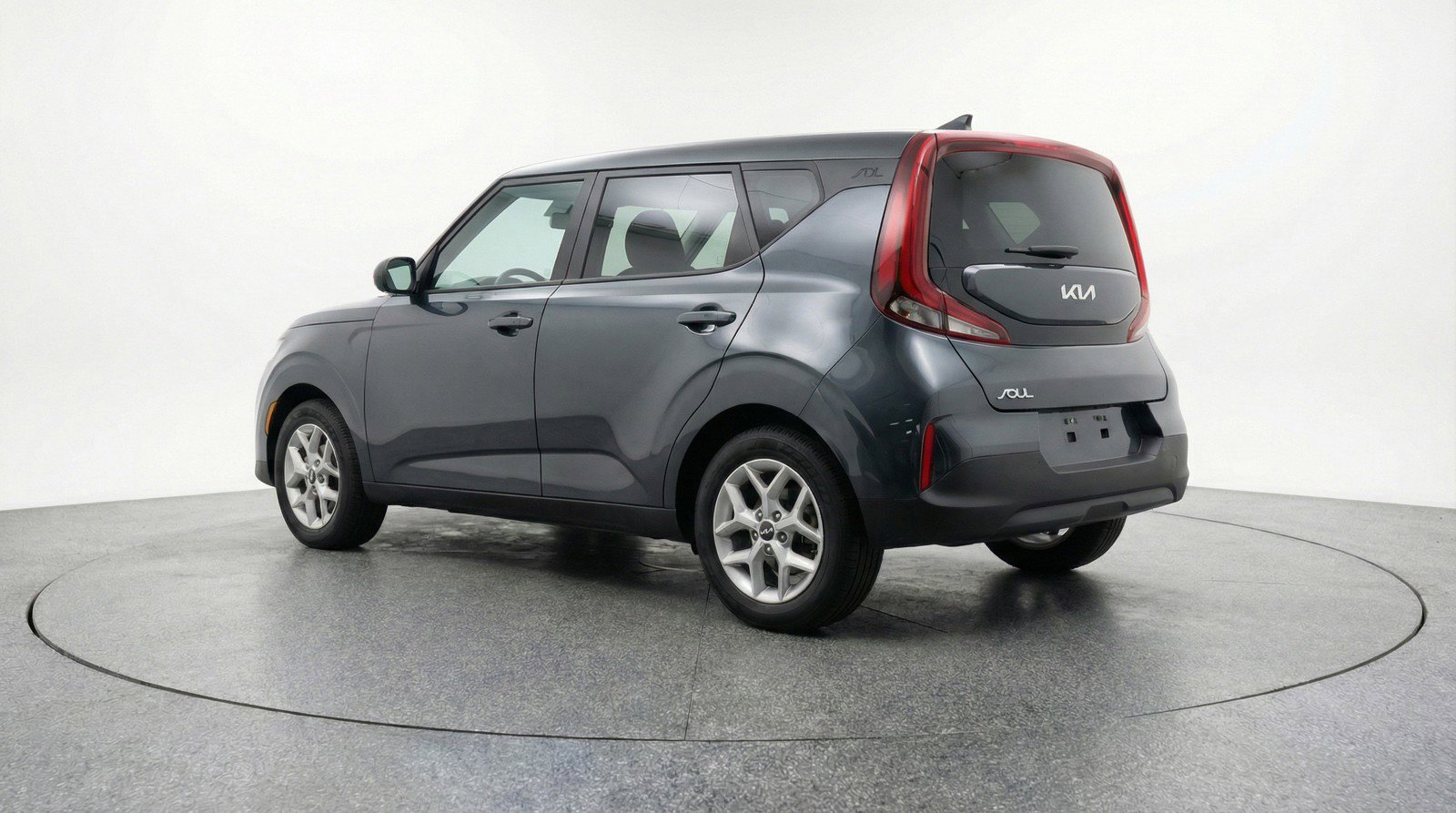 Used 2025 Kia Soul LX w/ LX Technology Package image 6