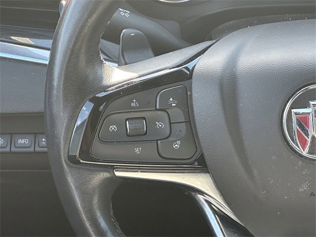 Used 2024 Buick Enclave Premium image 25