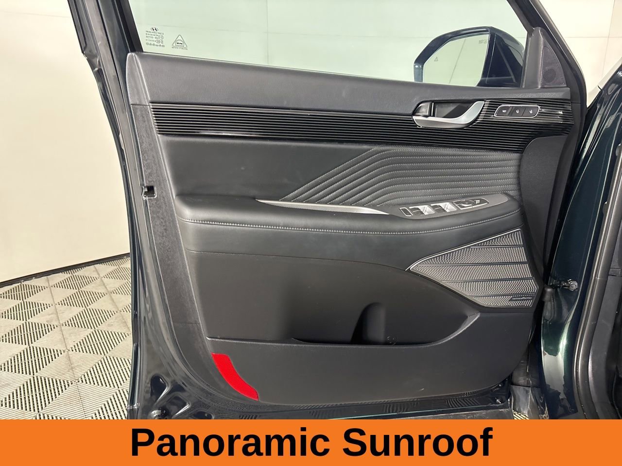 Used 2023 Hyundai Palisade Calligraphy image 9