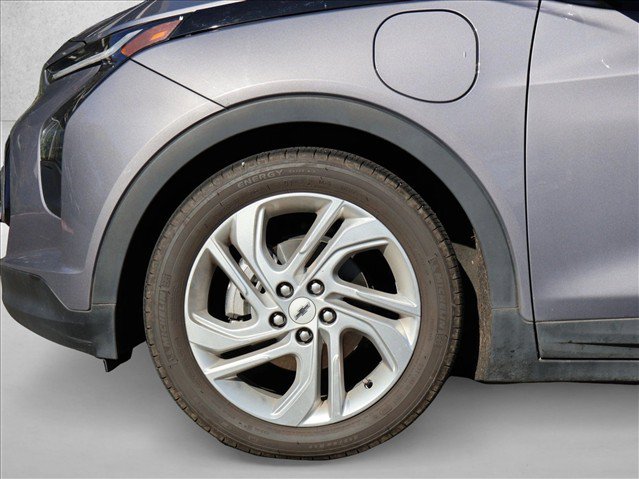 Used 2022 Chevrolet Bolt LT FWD image 29