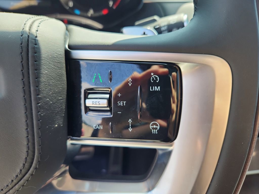 New 2025 Land Rover Range Rover SE image 20