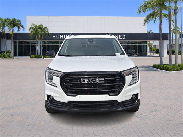 Certified 2023 GMC Terrain SLT w/ Tech Package image 2
