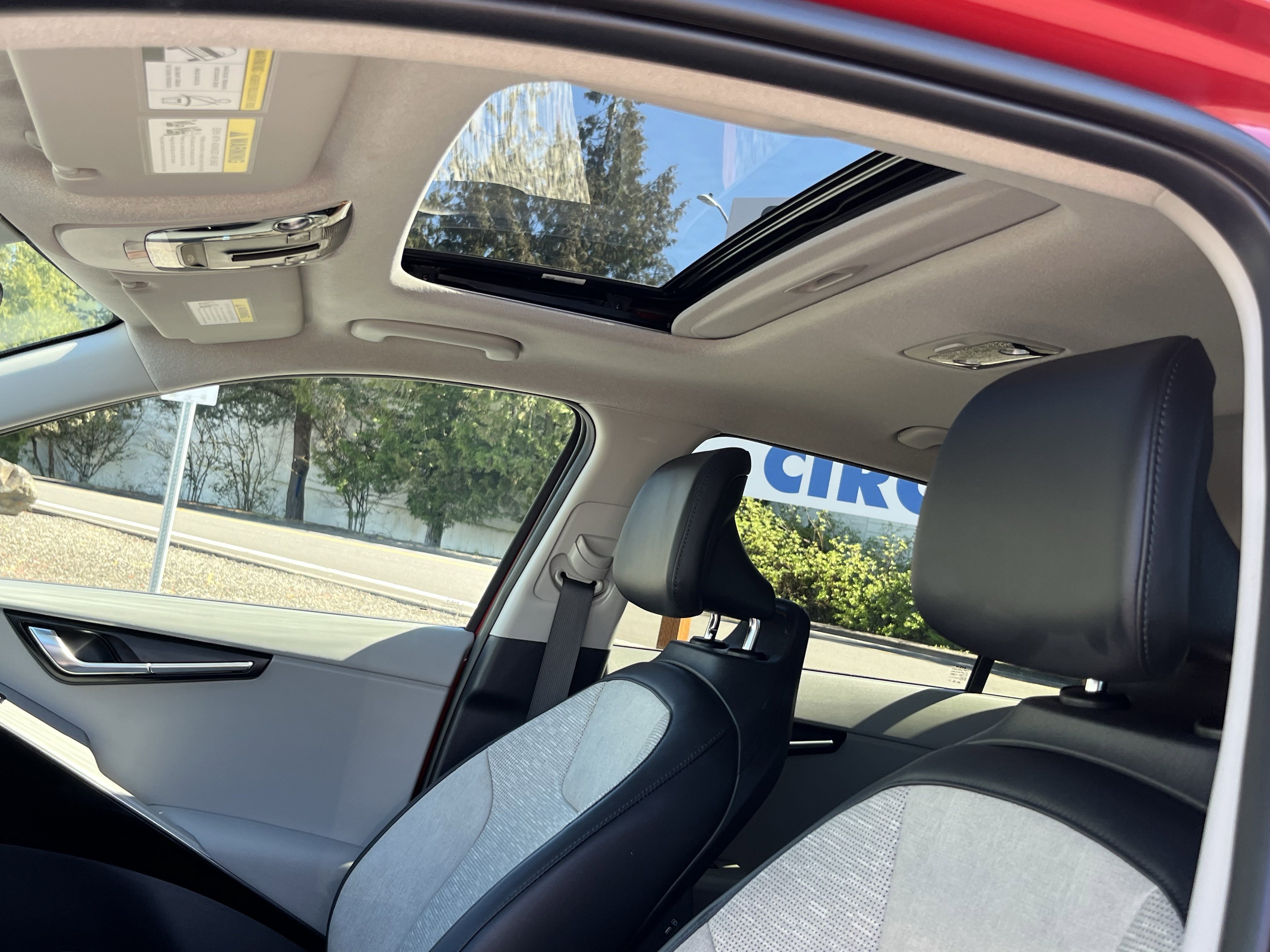 Used 2023 Kia Niro Wave image 20