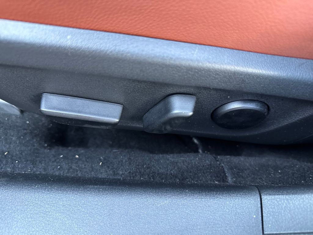 Used 2024 MAZDA MAZDA3 s AWD/4WD image 10