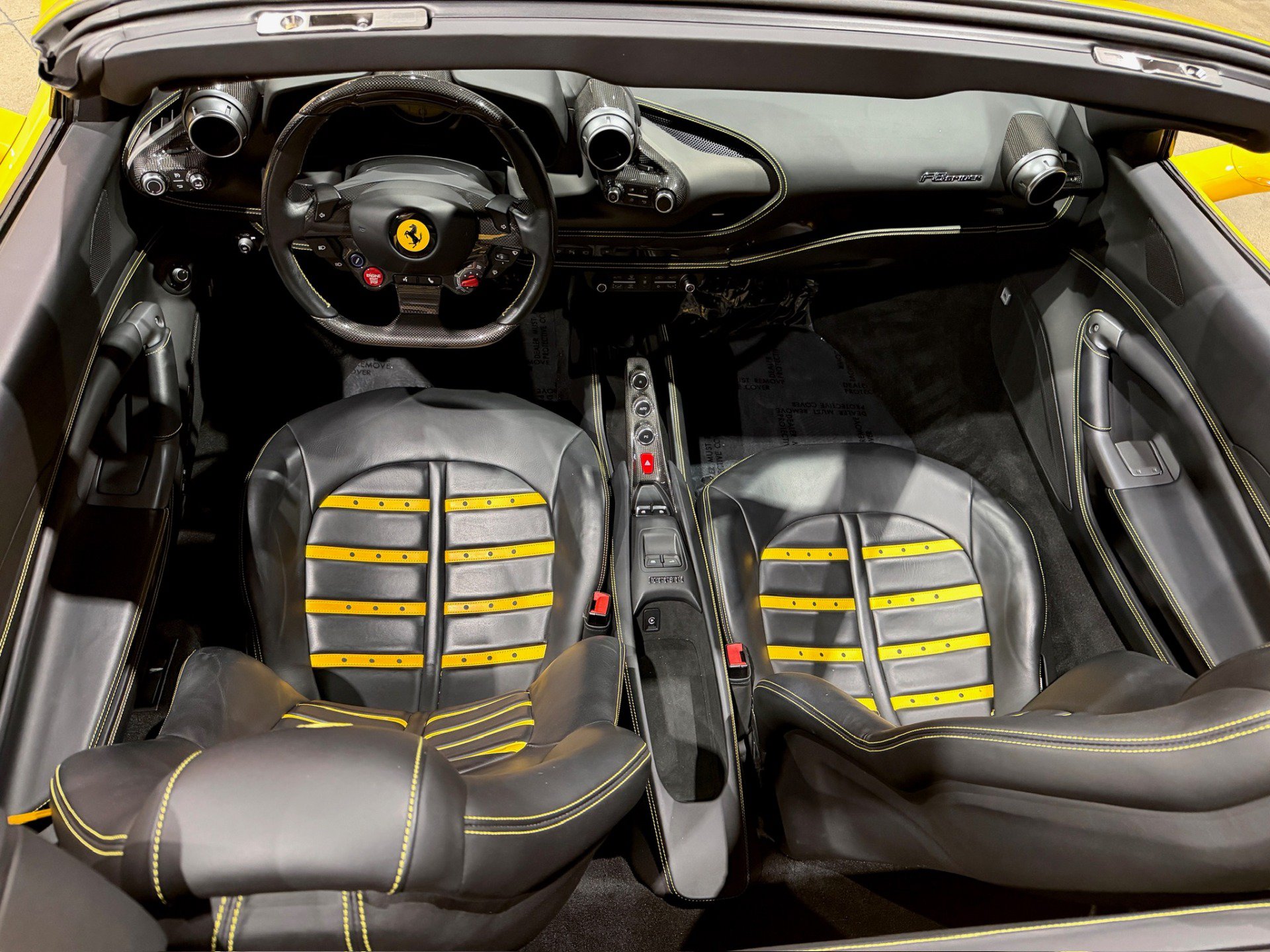Used 2023 Ferrari F8 Tributo RWD image 37