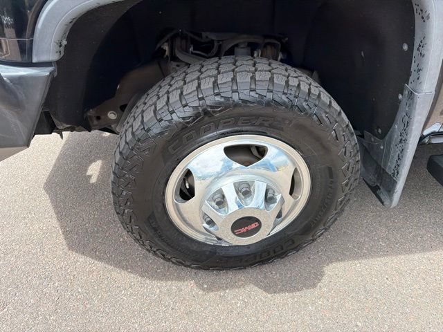 Used 2015 GMC Sierra 3500 Denali w/ Duramax Plus Package AWD/4WD image 10