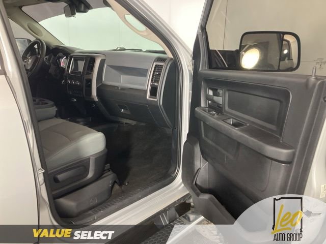 Used 2016 RAM 2500 Tradesman w/ Chrome Appearance Group AWD/4WD image 17