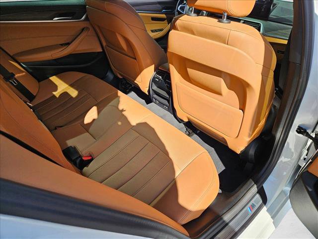 Certified 2023 BMW 530e w/ M Sport Package image 19