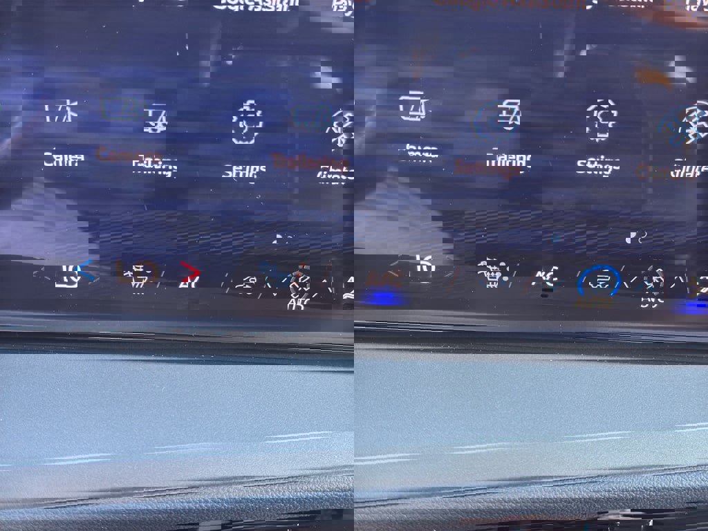 New 2026 Chevrolet Traverse LT image 17