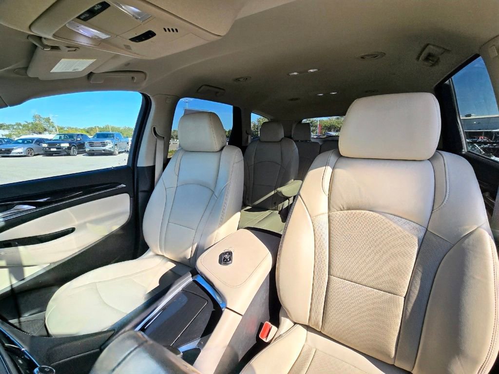 Used 2019 Buick Enclave Essence image 27