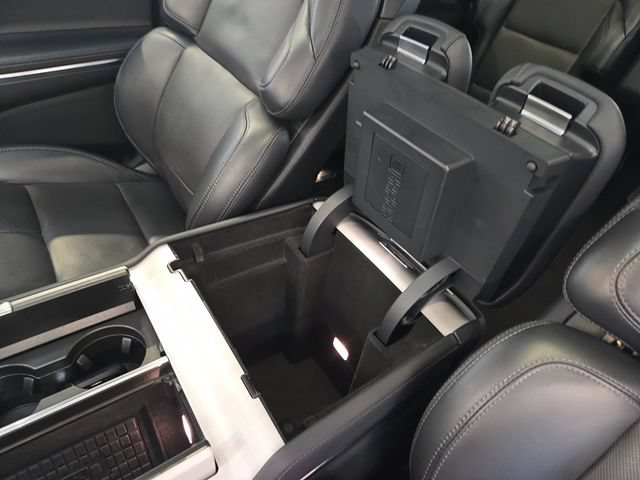 Used 2025 Lincoln Navigator Reserve AWD/4WD image 26