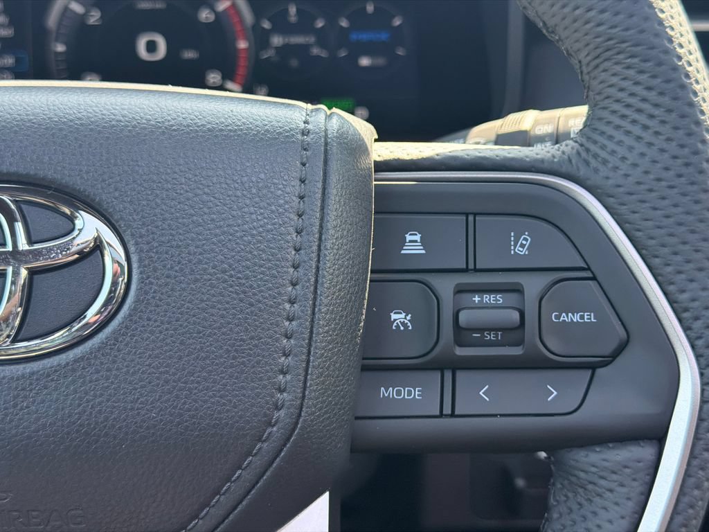 New 2026 Toyota Sequoia Limited w/ TRD Off-Road Package AWD/4WD image 31