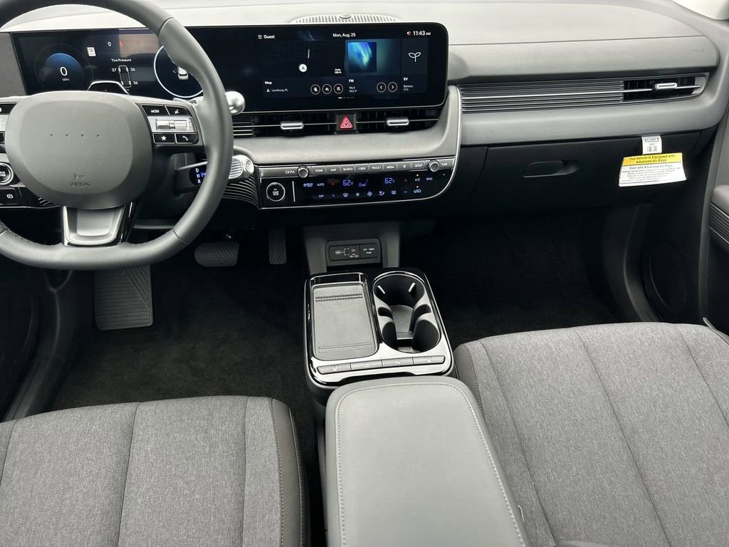 New 2025 Hyundai Ioniq 5 SE RWD image 5