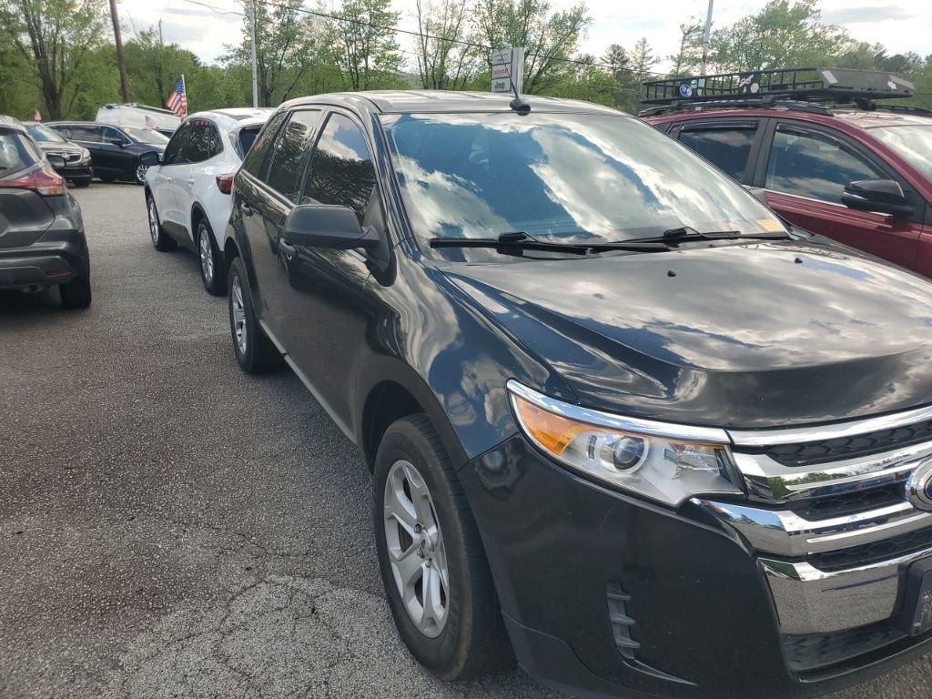 Used 2014 Ford Edge SE w/ Equipment Group 101A AWD/4WD image 4