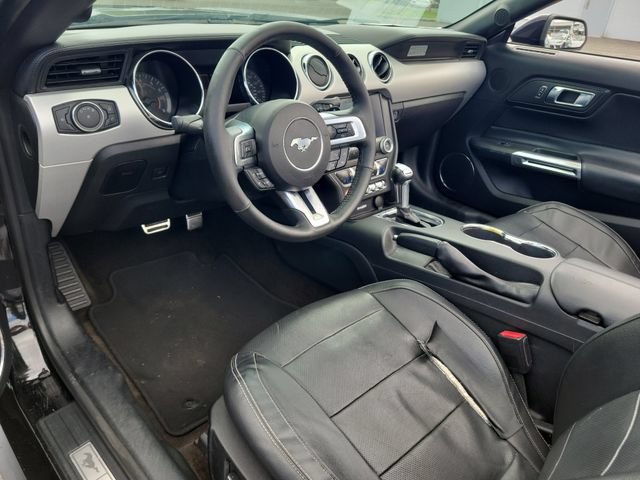 Used 2017 Ford Mustang Premium RWD image 23