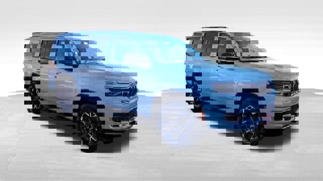 Used 2023 Jeep Wagoneer Series III w/ Convenience Group I image 2