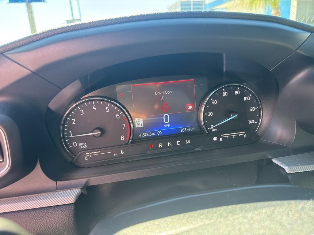 Used 2021 Ford Explorer XLT w/ Equipment Group 202A image 16