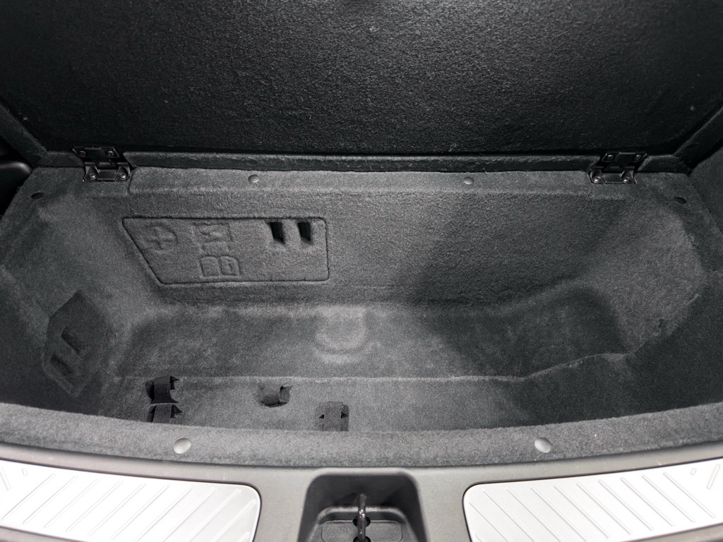Used 2026 Cadillac Vistiq Platinum w/ LPO, Floor Liner Package AWD/4WD image 26