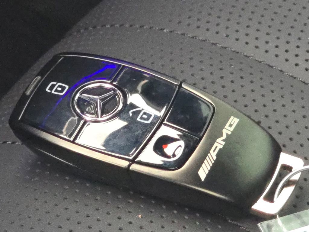 Used 2025 Mercedes-Benz G 63 AMG 4MATIC image 41