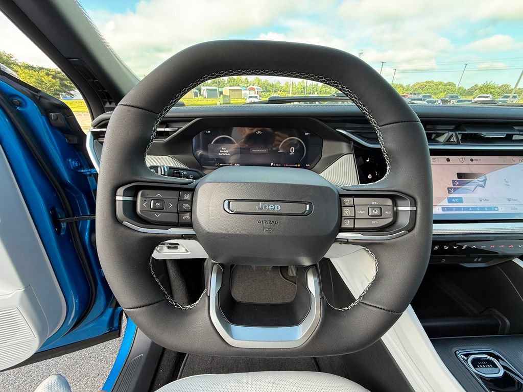 New 2026 Jeep Cherokee Limited AWD/4WD image 16