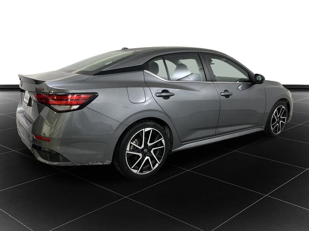 Used 2024 Nissan Sentra SR image 5