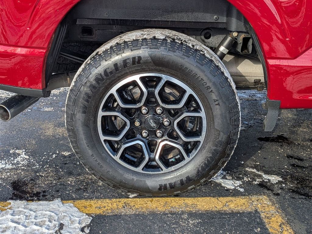 Used 2021 Ford F150 Lariat w/ Equipment Group 502A High image 25