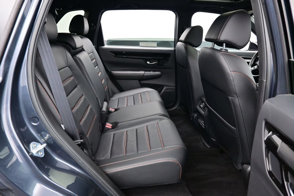 Used 2025 Honda CR-V Sport Touring image 33