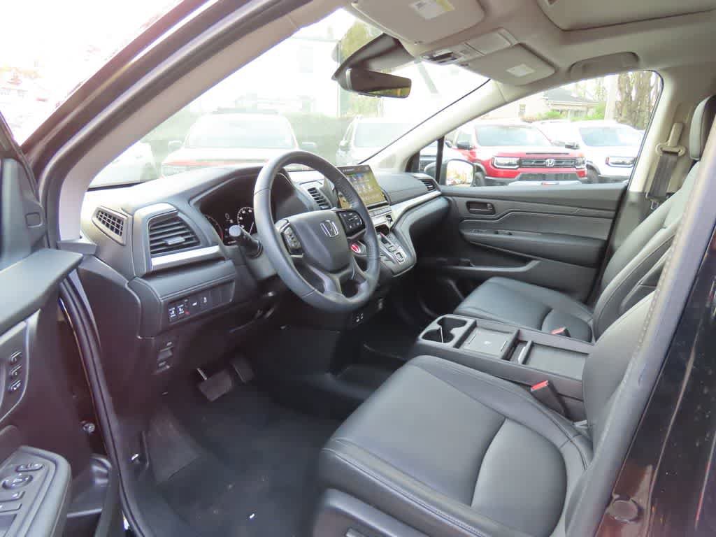 Certified 2025 Honda Odyssey EX-L image 2
