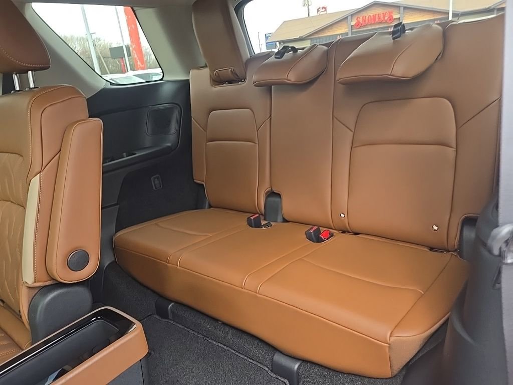 New 2026 Nissan Pathfinder Platinum image 42