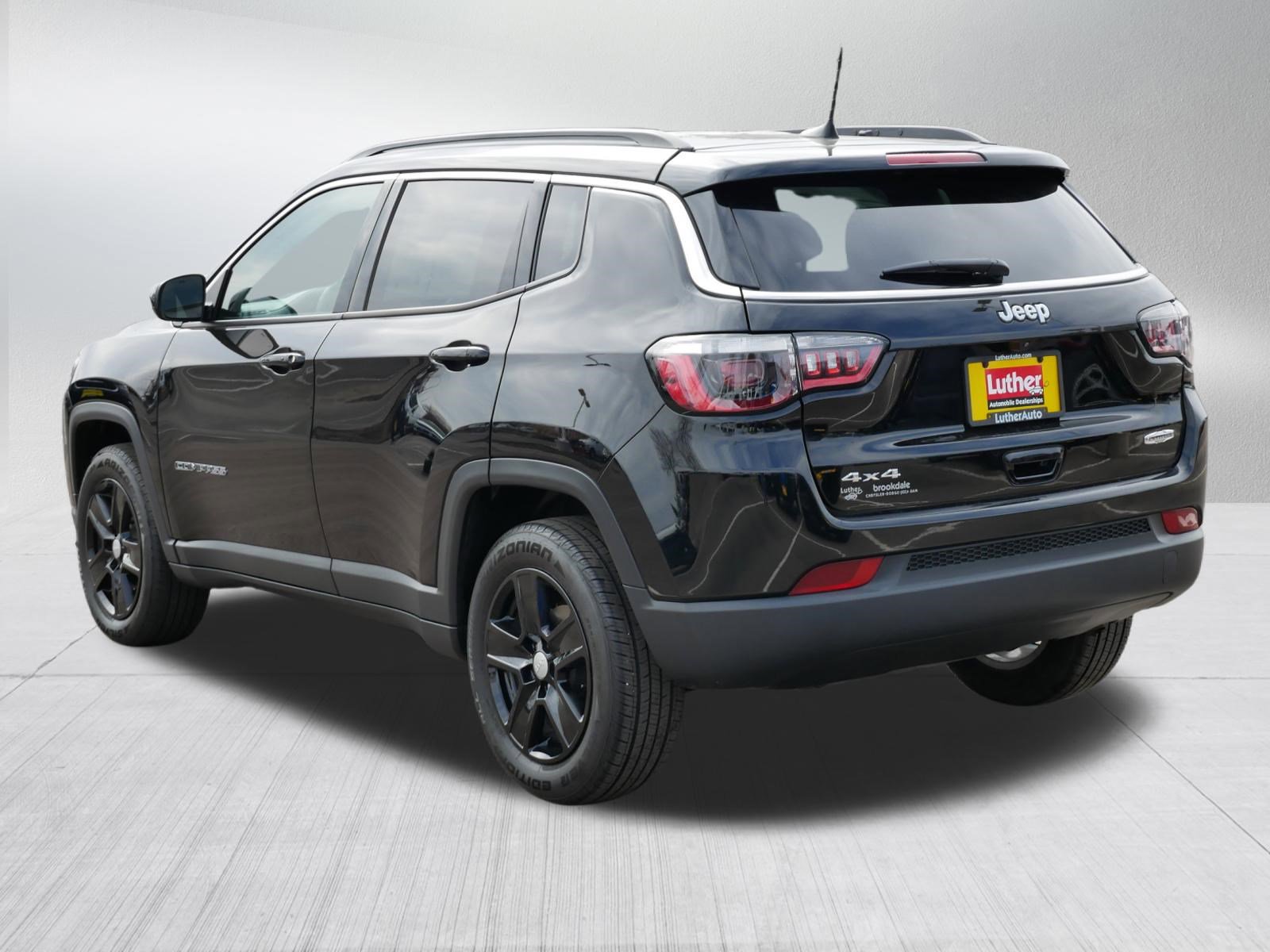 Used 2022 Jeep Compass Latitude image 5