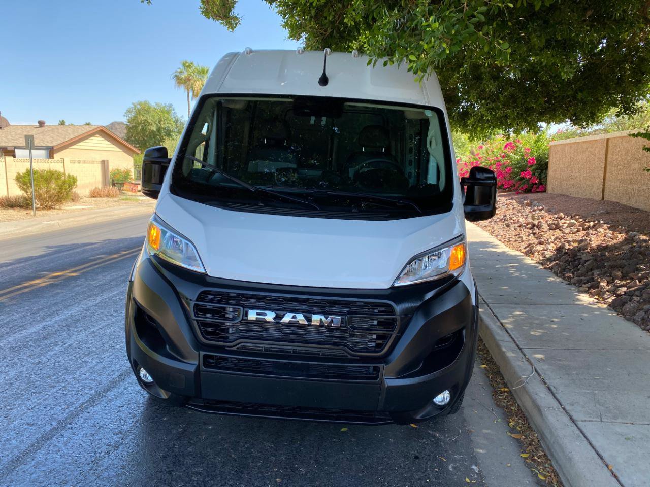 Used 2026 RAM ProMaster 2500 w/ Convenience Group FWD image 3
