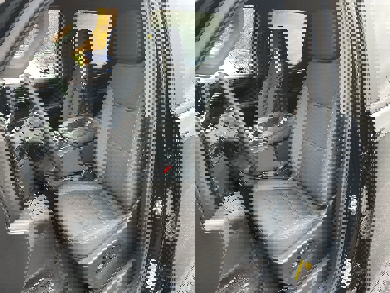 Used 2023 Chevrolet Silverado 1500 RST image 27