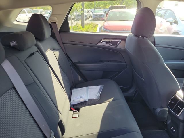 Used 2026 Kia Sportage LX image 34