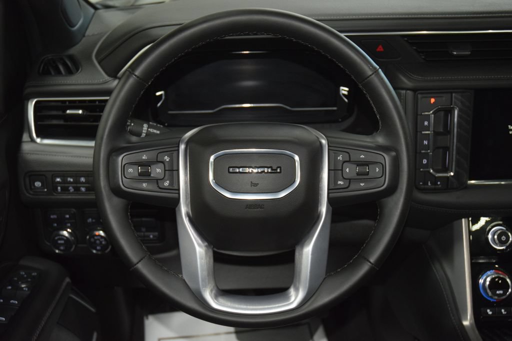 Used 2024 GMC Yukon Denali w/ Max Trailering Package AWD/4WD image 38