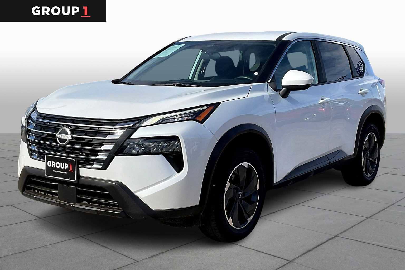 Used 2024 Nissan Rogue SV