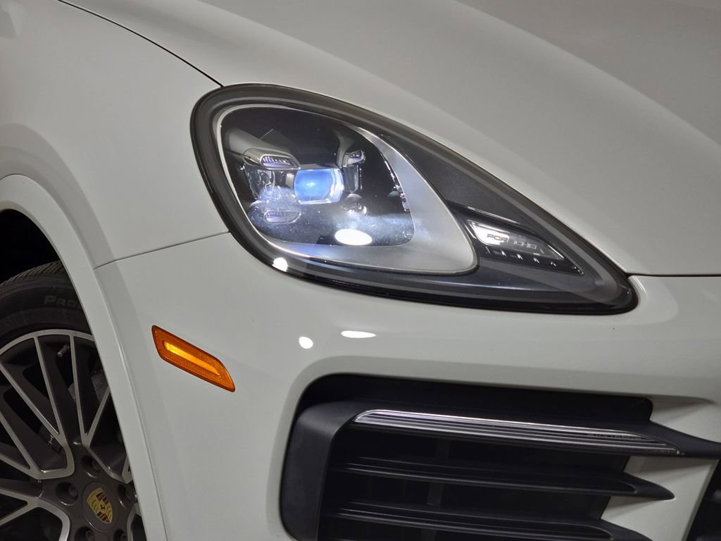 Used 2019 Porsche Cayenne image 36