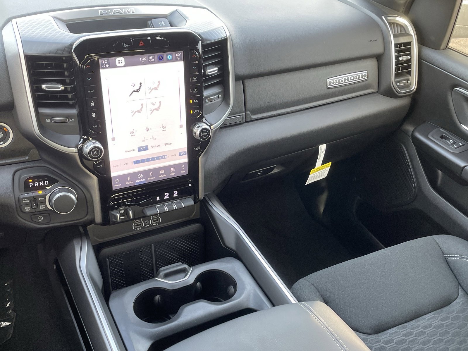 New 2026 RAM 1500 Big Horn AWD/4WD image 13