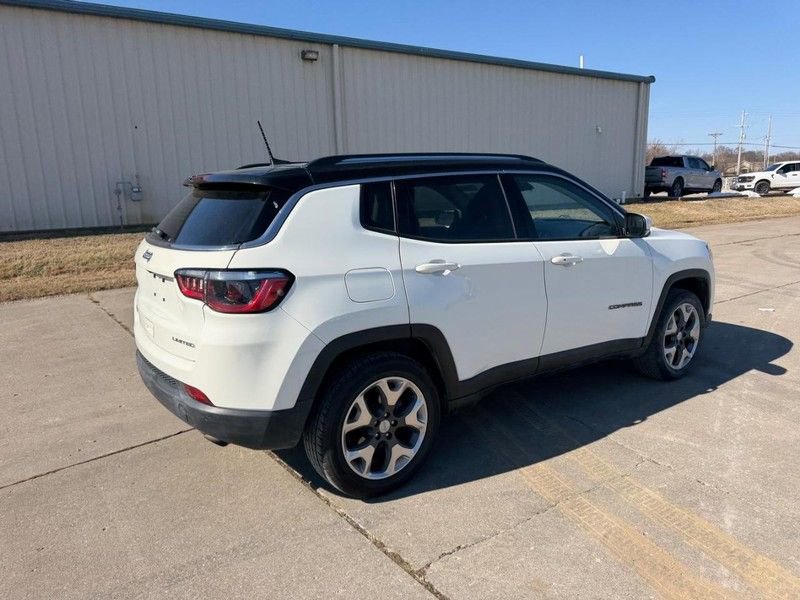 Used 2021 Jeep Compass Limited image 3