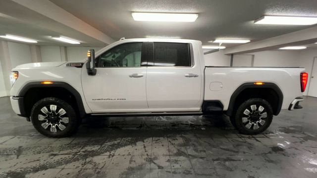 Certified 2024 GMC Sierra 2500 Denali w/ Denali Reserve Package image 5