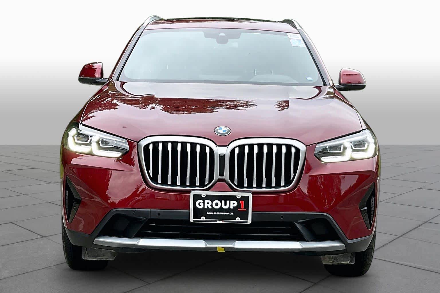 Used 2024 BMW X3 xDrive30i w/ Premium Package AWD/4WD image 3