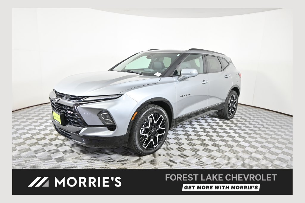 Used 2023 Chevrolet Blazer RS w/ Driver Confidence II Package AWD/4WD image 1