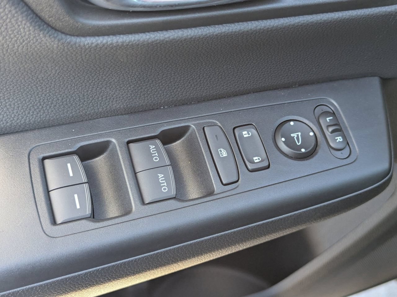 New 2027 Honda CR-V TrailSport image 13