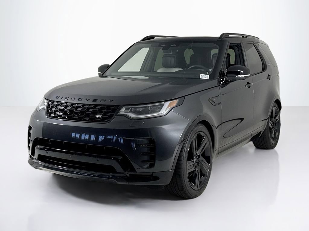 Used 2024 Land Rover Discovery Dynamic SE image 1