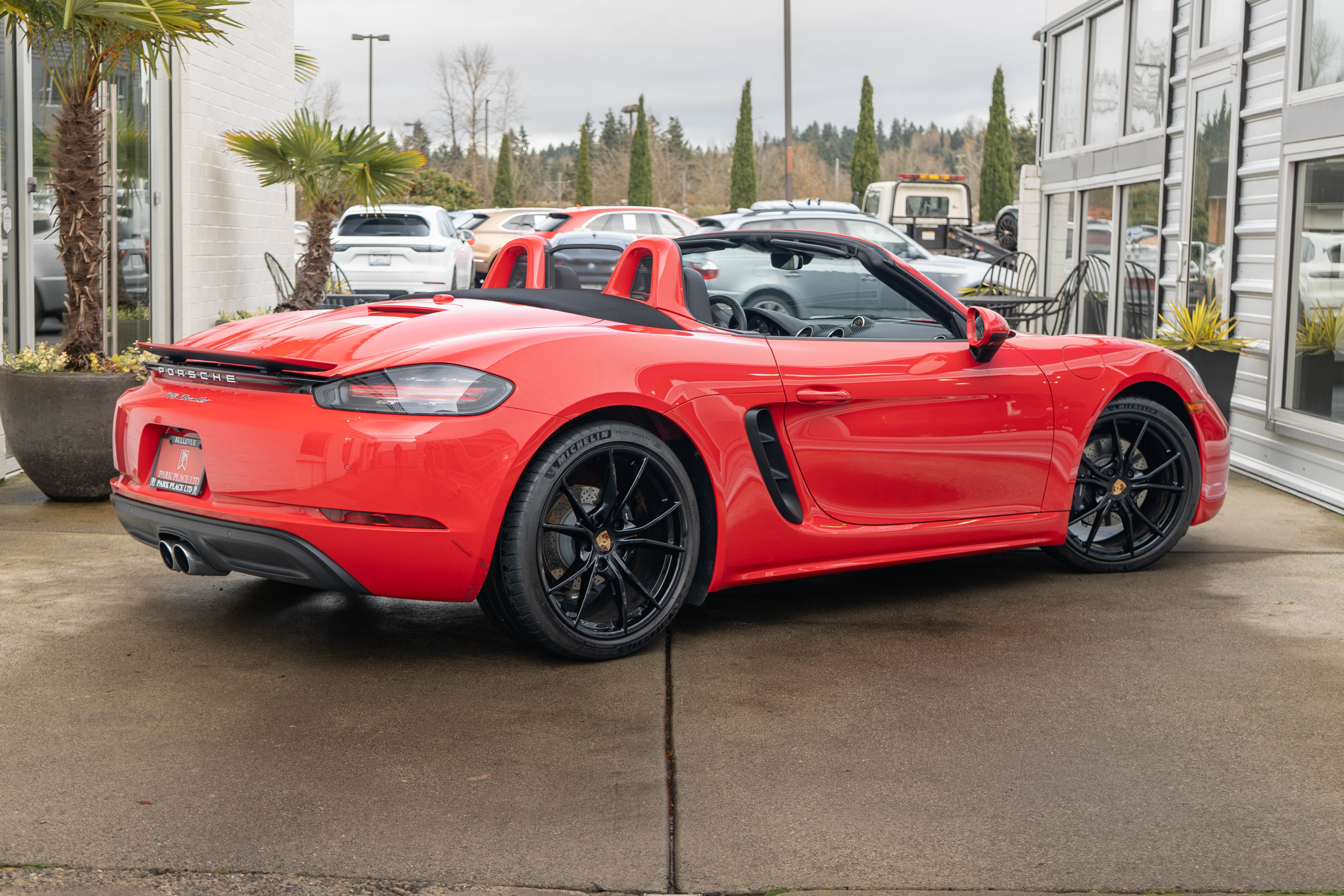 Used 2024 Porsche 718 Boxster image 8