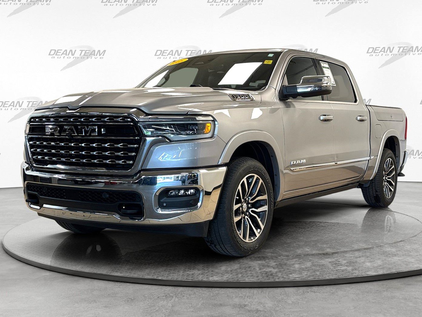 Used 2025 RAM 1500 Limited w/ Bed Utility Group AWD/4WD image 3