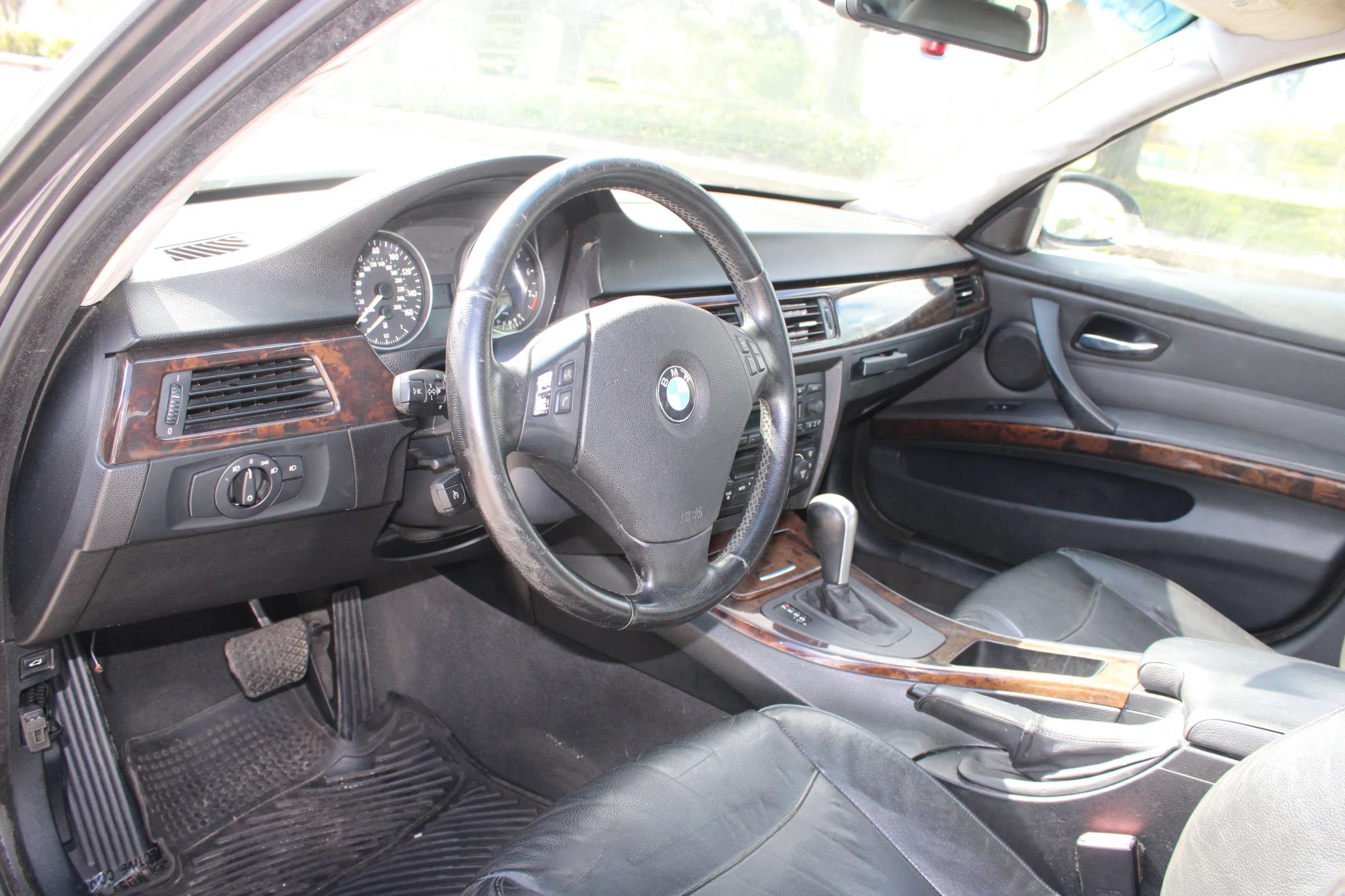 Used 2006 BMW 325i Sedan RWD image 8