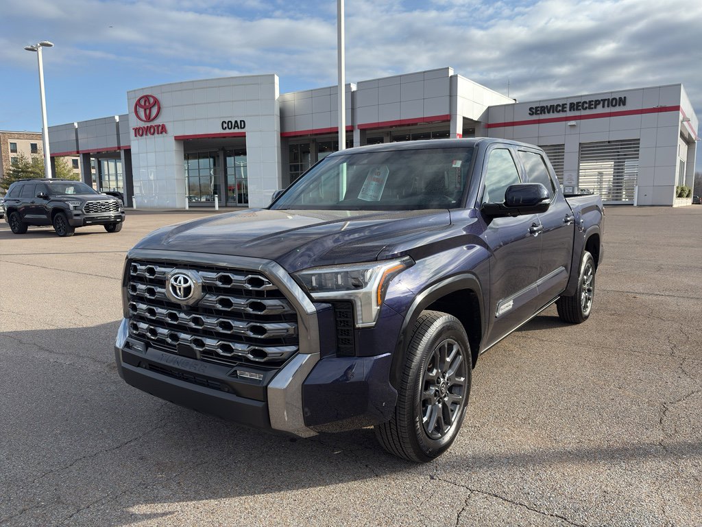 Used 2025 Toyota Tundra Platinum image 1